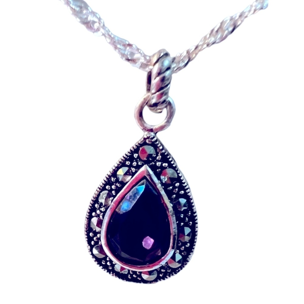 Vintage 925 STERLING SILVER MARCASITE PURPLE
CRYSTAL PENDANT